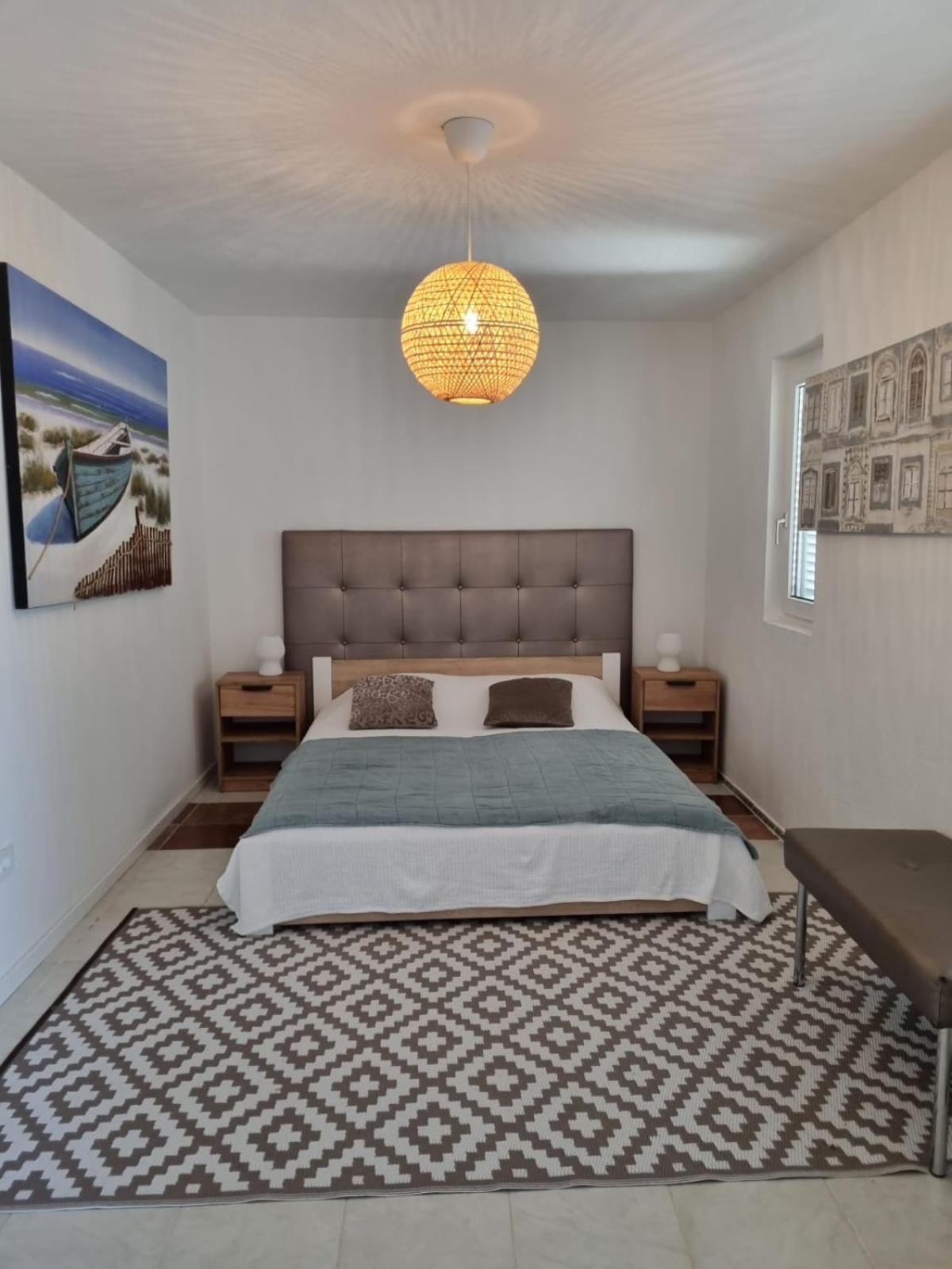 Rosemary Resort Cesarica Room photo